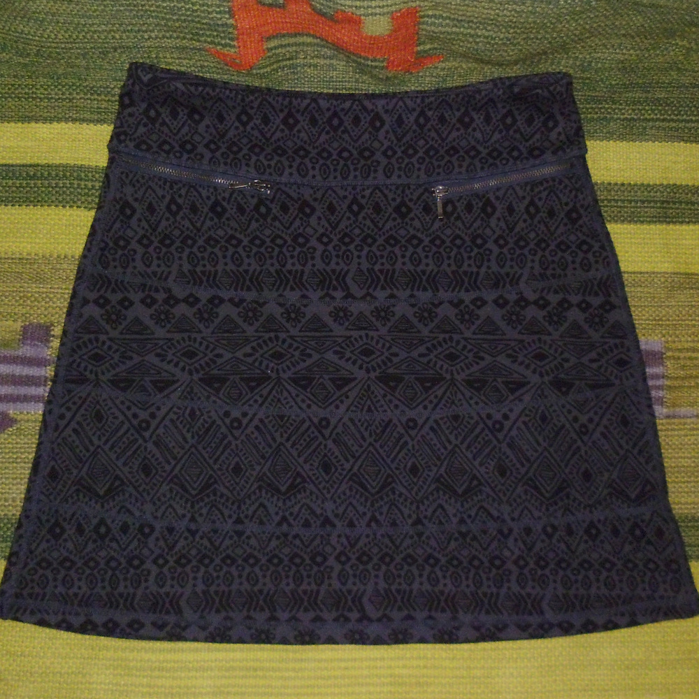 Athleta Cassava Strata aztec print skirt S